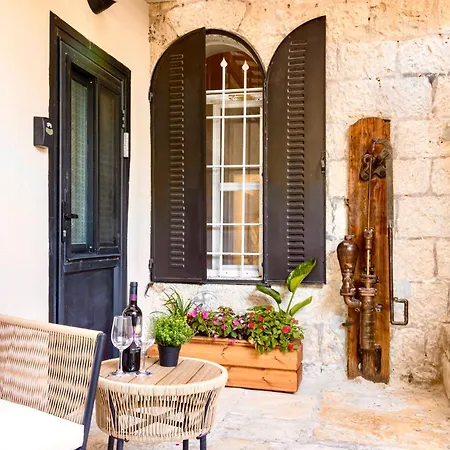 Mamilla View- Suites & Apt Hotel Jerusalem Exterior photo