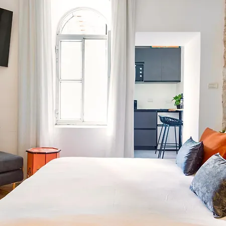 Mamilla View- Suites & Apt Hotel Jerusalem Room photo
