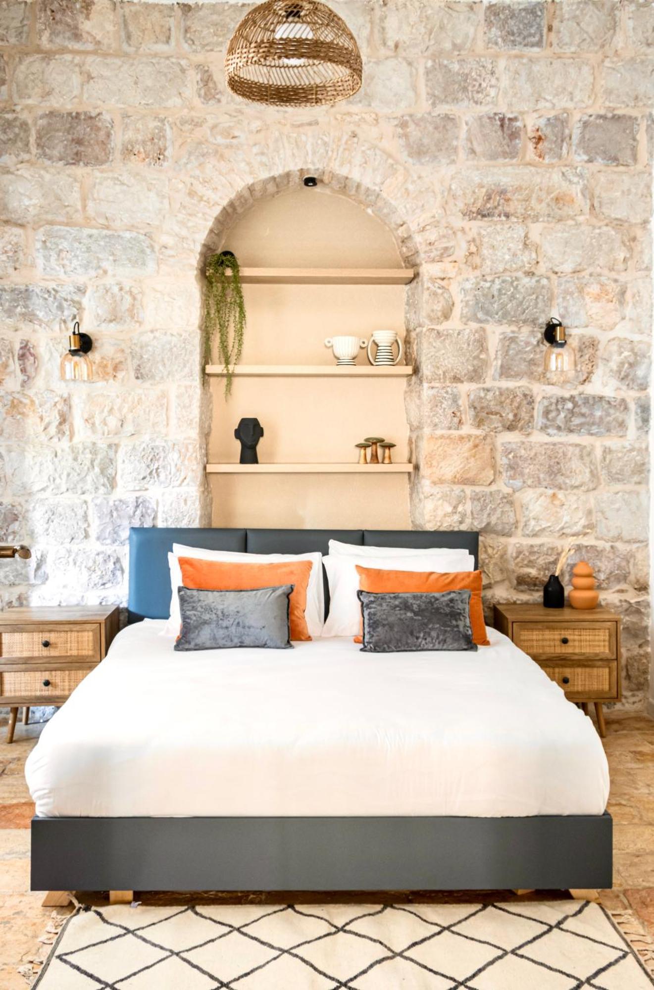 Mamilla View- & Apartment